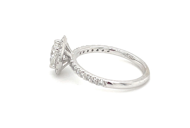 Engagement Rings - Halo