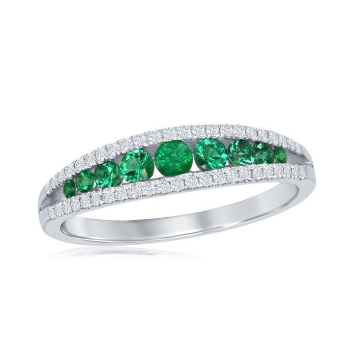 18K White Gold Ring with 0.42ctw Diamonds and 0.61ctw Emeralds 18K White Gold Ring with 0.42ctw Diamonds and 0.61ctw Emeralds