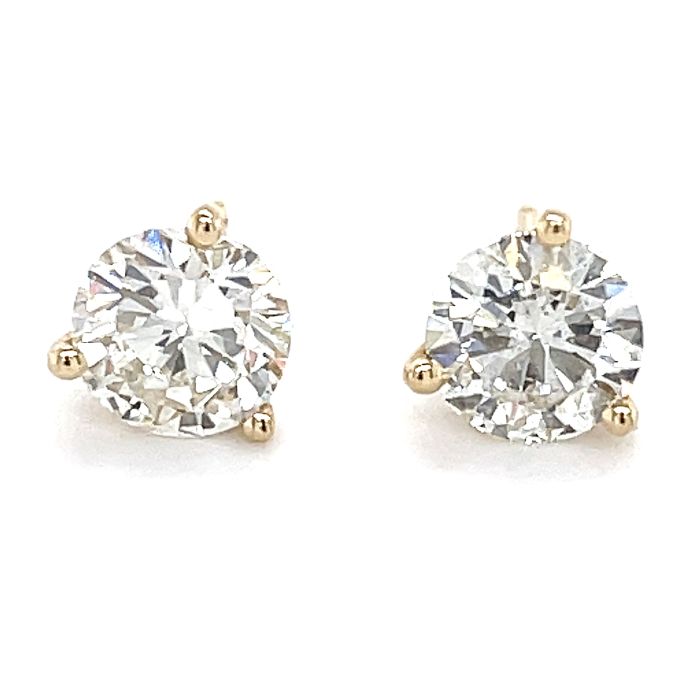 3 Prong Diamond Stud Earrings 3 Prong Diamond Stud Earrings