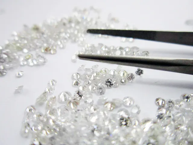 Which Melee Diamond Shapes Are Popular In Jewelry Production?