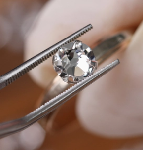 Learn About Our Diamond and Jewellery Appraisal Process